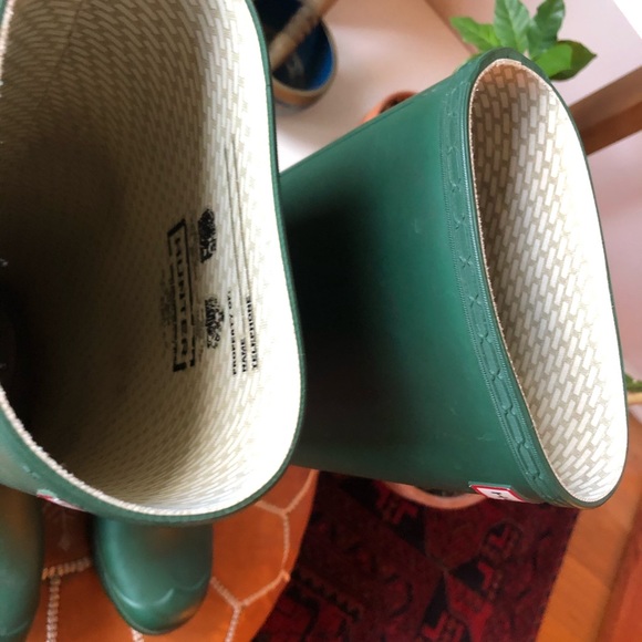 Pair of Tall Hunter Boots in Hunter Green - Picture 4 of 7